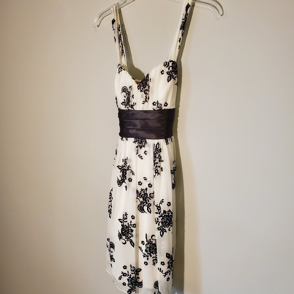 Trixxi Dress, Size Small